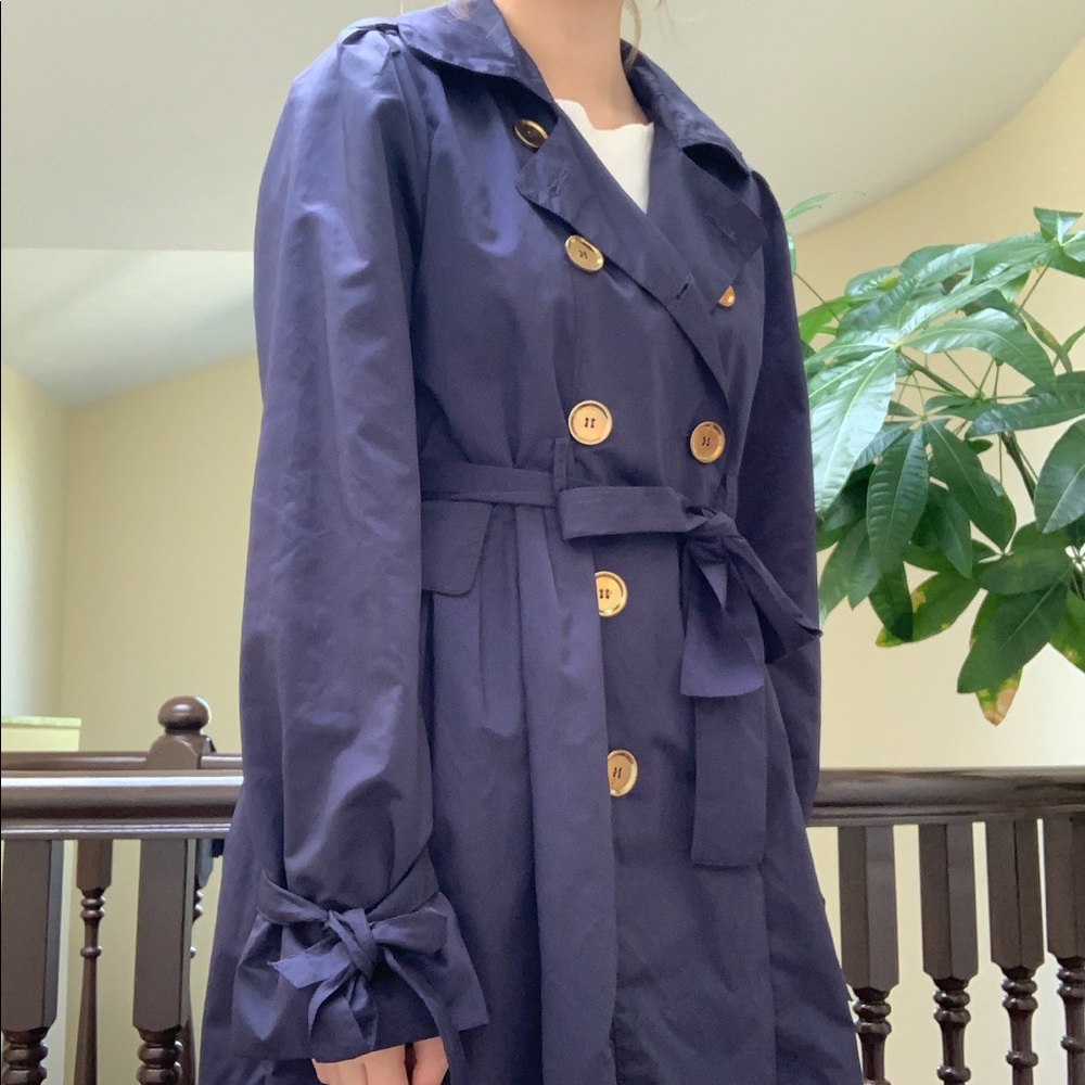 Bebe navy trenchcoat🍂